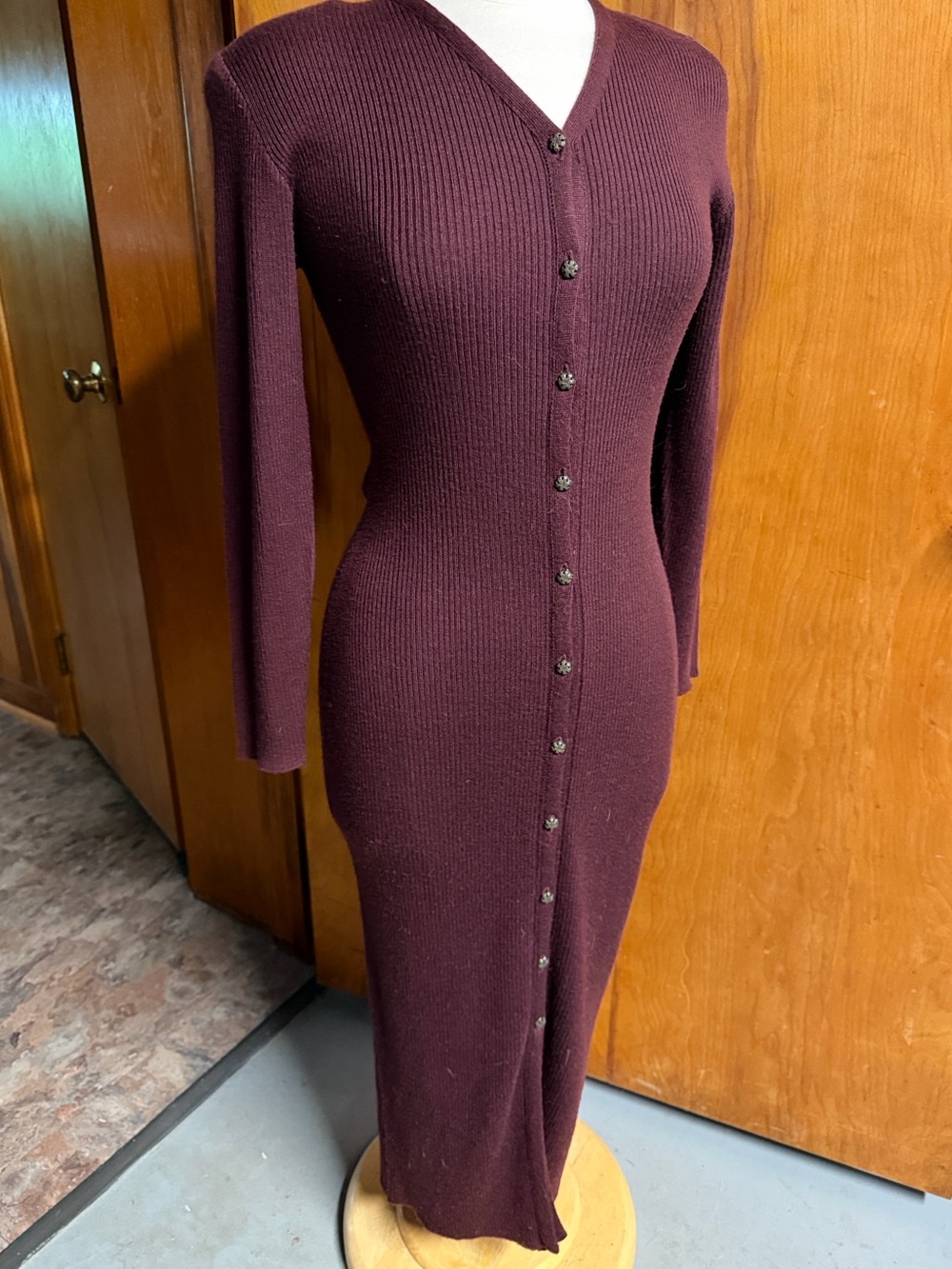 Carole Little VINTAGE Long Sleeve Ribbed Midi Dress in Burgundy Plum